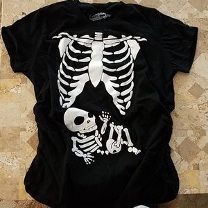 Baby skeleton maternity shirt. Great for Halloween